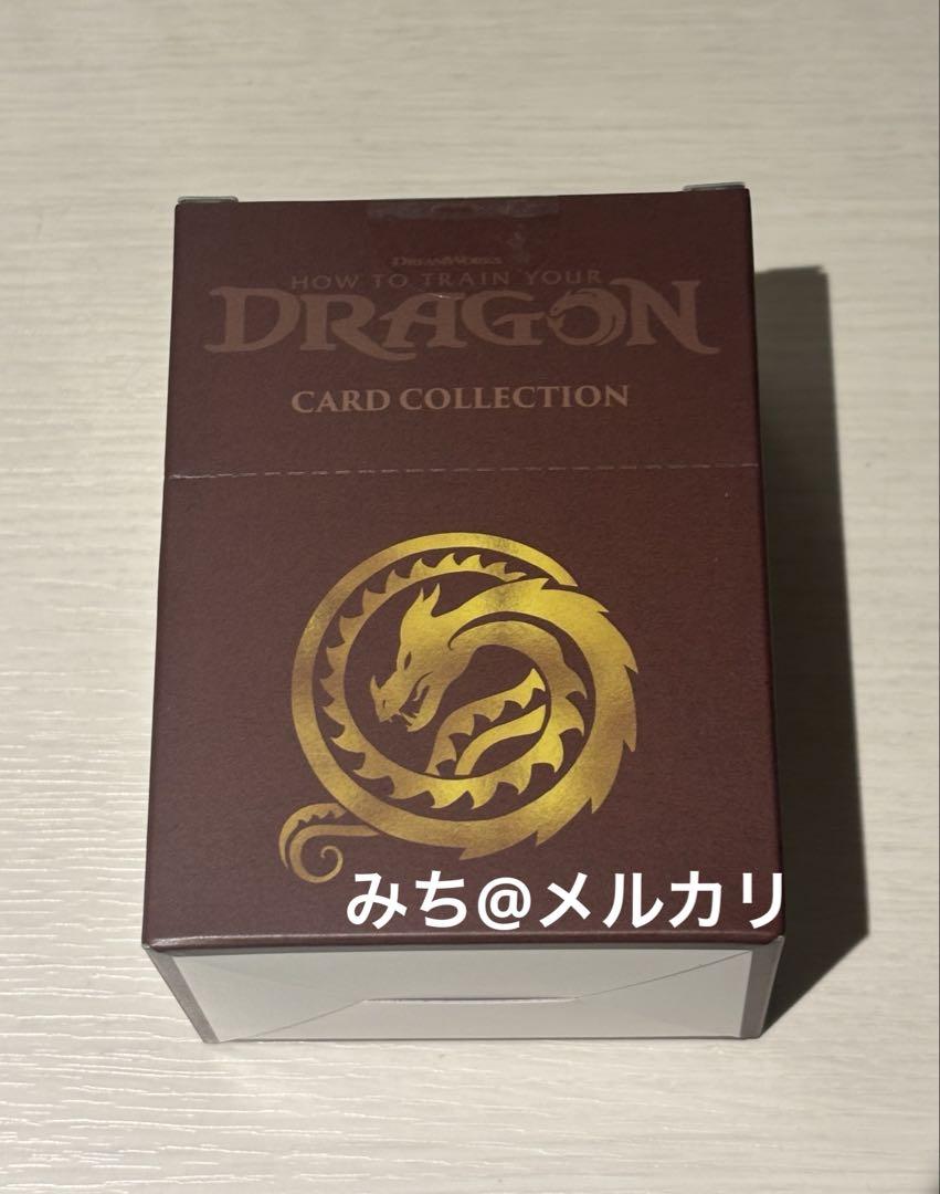 

[Б/У] Как приручить дракона Коллекция карточек с драконами (32 карты) коробка