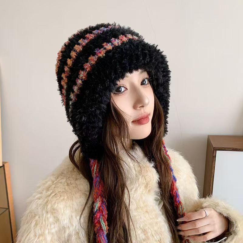 Korean style cute woolen hat for women, warm knitted hat with straps and ear flaps, popular outdoor beanie for autumn and winter.