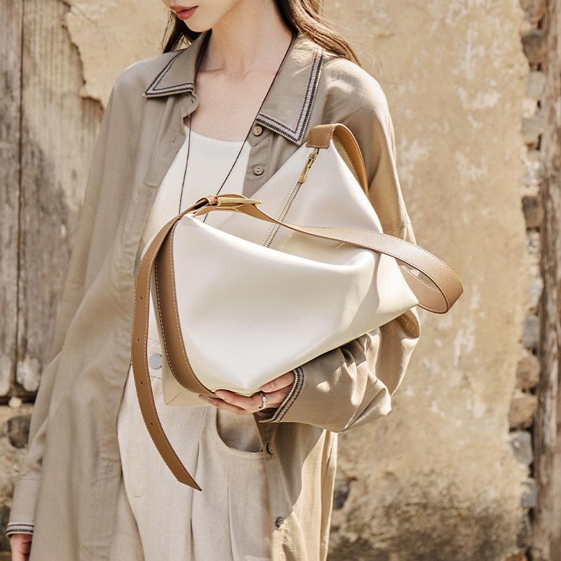 Mrs. Qiao Large Bag 2025 New Crossbody Shoulder Bag for Women Large Capacity Commuter Tote Bag High-Quality Genuine Leather Women's Bag