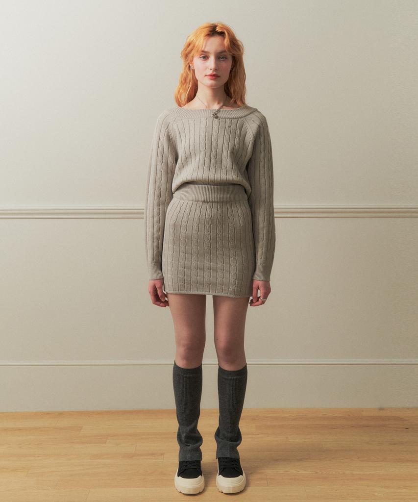 Tobaseu Wool Cable Knit Mini Skirt (Gray)