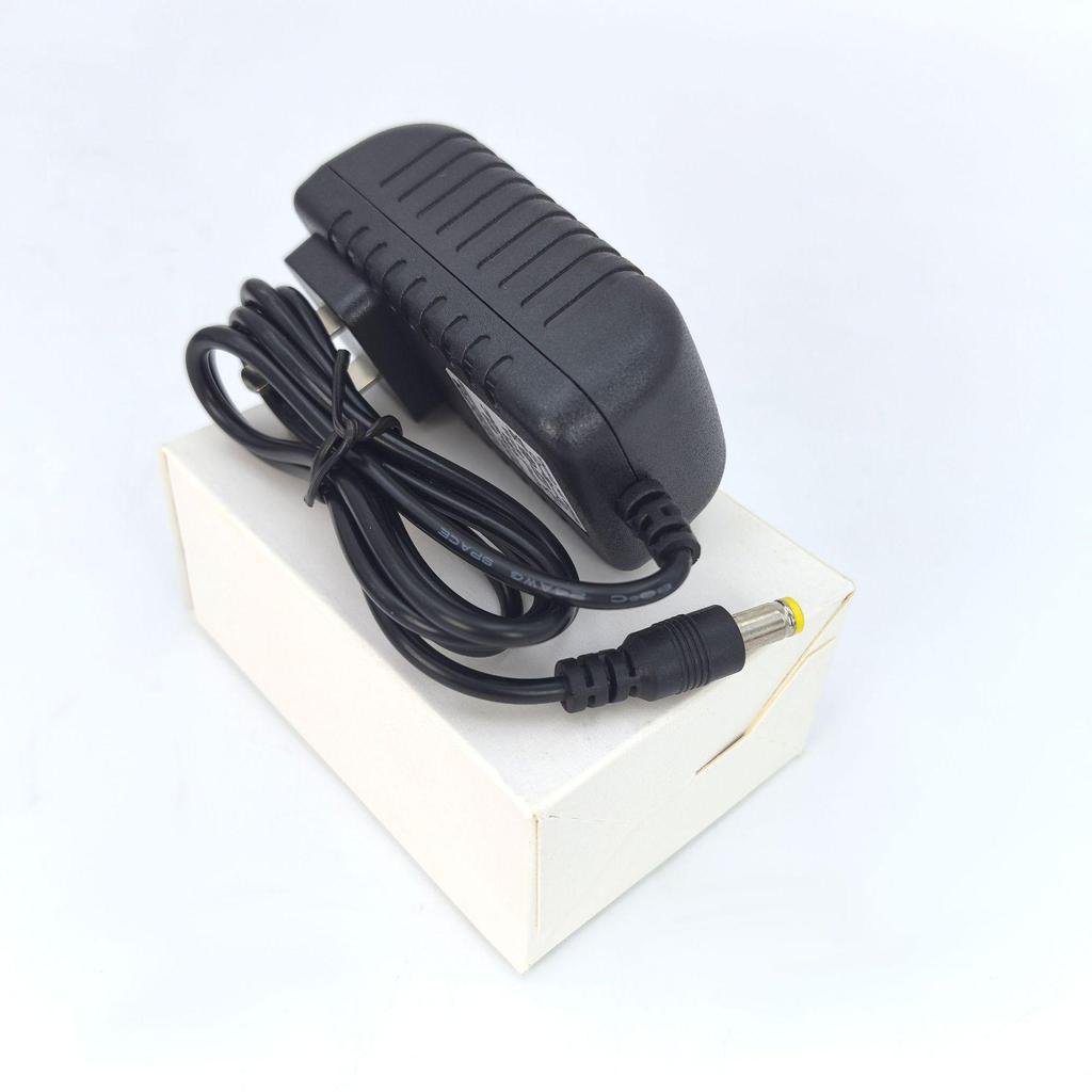 Professional Mini Electric Guitar Effects Pedal: 10 Effects, Easy to Carry – Distortion, Delay, Chorus, Vibrato, Sound Simulator