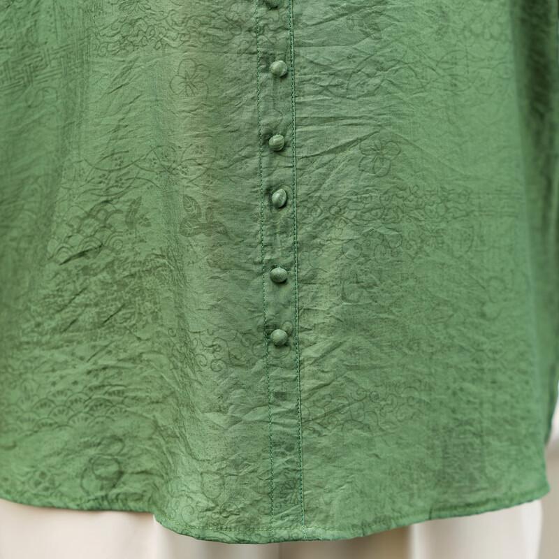 Elegant Chinese Style Embroidered Pullover Blouse