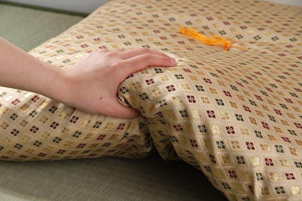 IKEHIKO Corporation Poduszka dla buddyjskiego wyprodukowana w Biała poduszka dla buddyjskiego 70 x 70 cm ołtarz, Japonia, Tygrys, ołtarz o niskiej sprężystości, ok.. #3119309