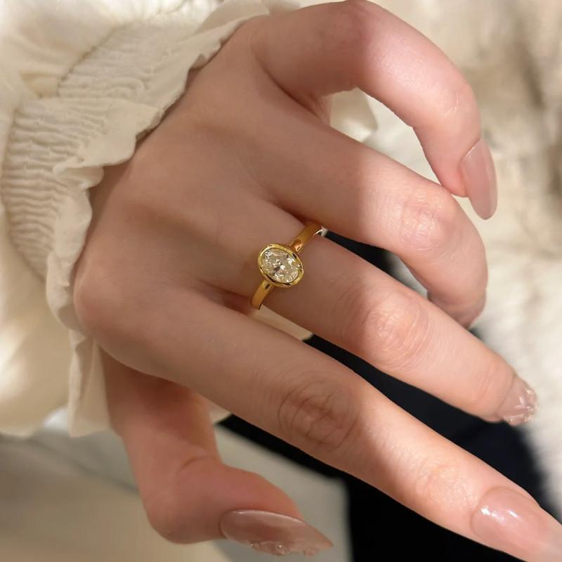 Elegant French Style Moissanite Stone Ring For Women With Unique Adjustable Design