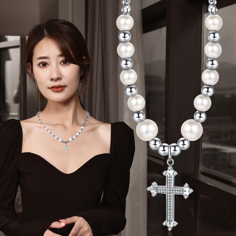 Luxurious Titanium Steel Cross Necklace For Men And Women With Handmade Design And Elegant Pearl Accents