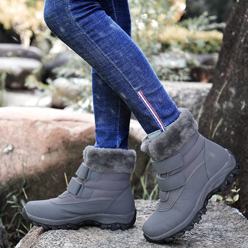 Women Plush Short Boots Winter Waterproof Cotton Shoes Non-slip Outdoor Warm Walking Hiking Shoes High-top Boots