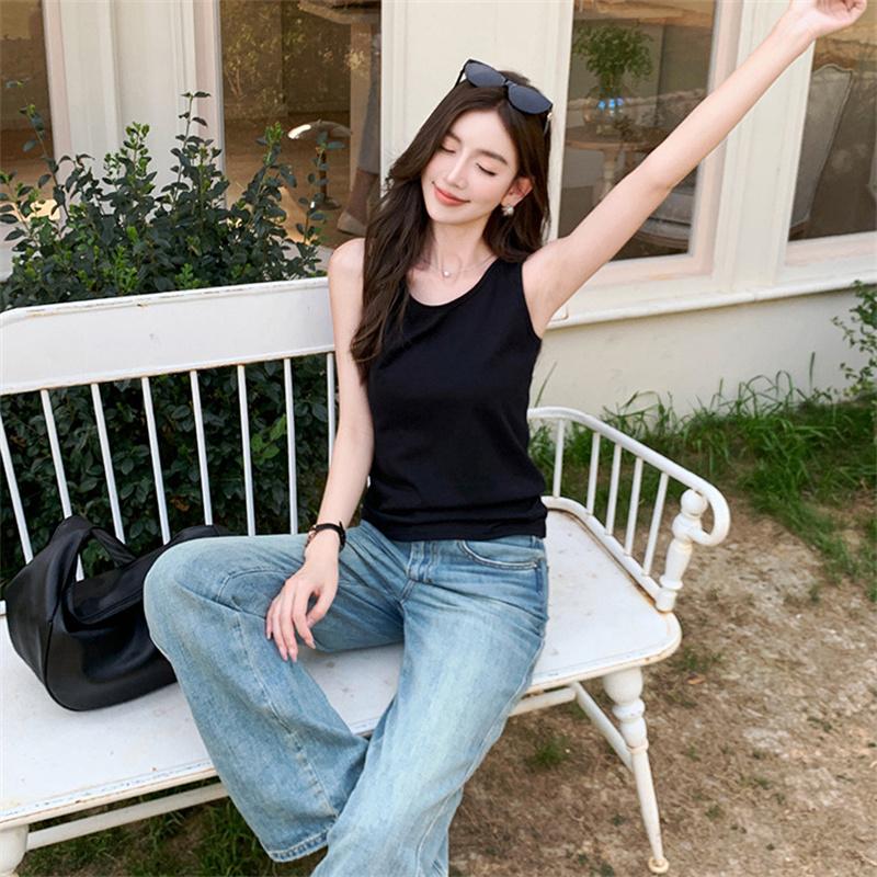 New Summer Styles Women's Spaghetti-Strap Tank Tops Women's Round-Neck Sleeveless Tops Women's Casual T-Shirts Women's Tank Top