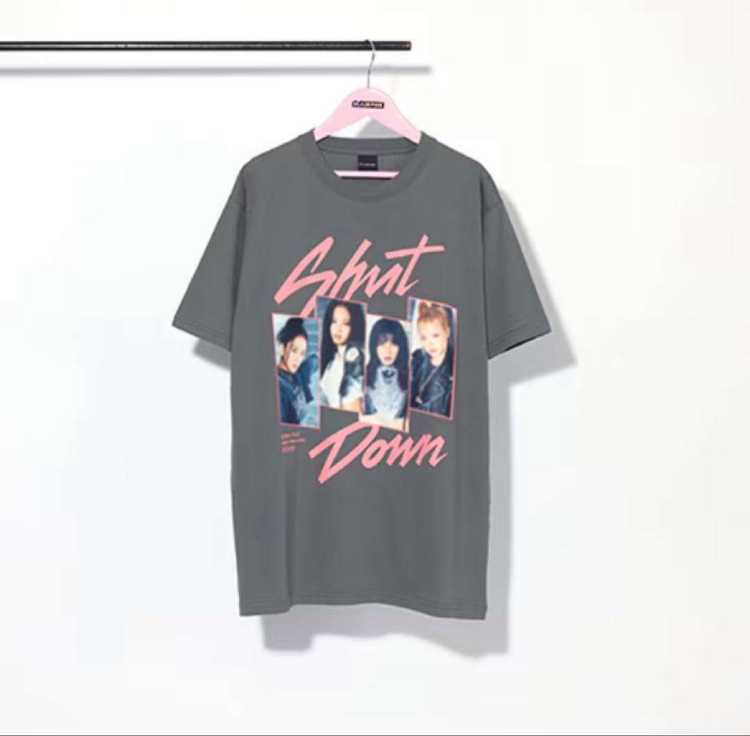 

[USED] BLACK PINK T-shirt LIVE tour merchandise BORN PINK