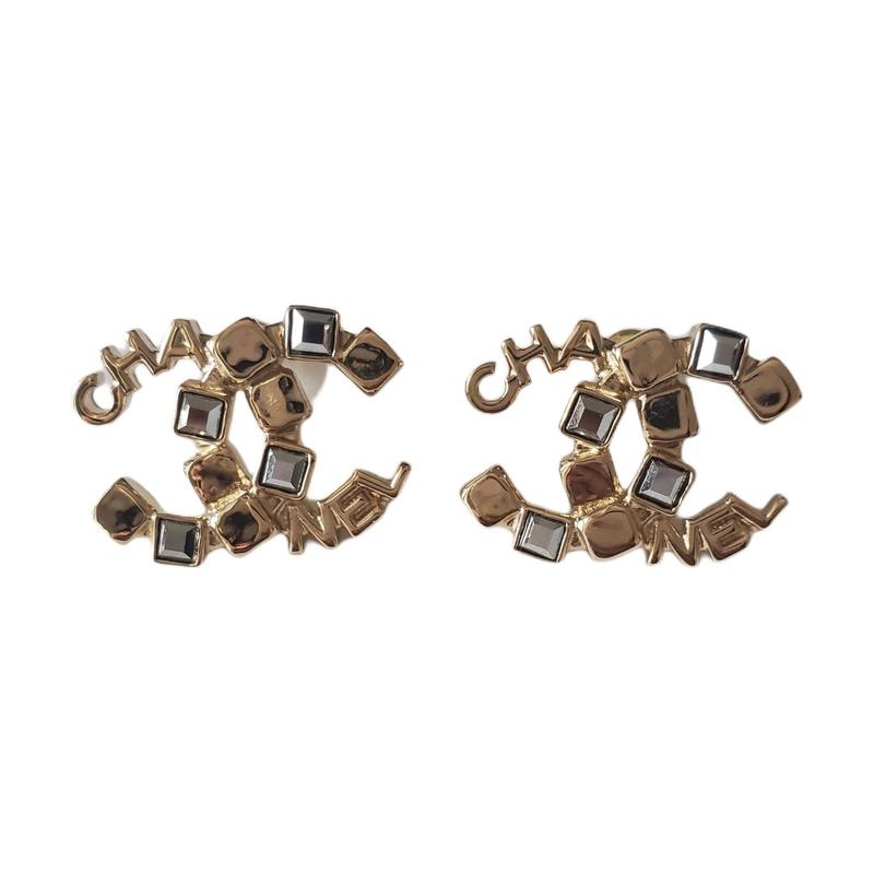 

CHANEL Logo Design - Earrings Women s Gold золотий