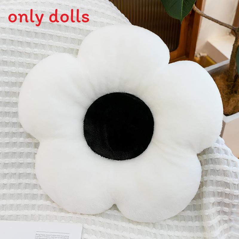 Plush Flower Cushion Toy With Pp Cotton For Home Decor And Comfort