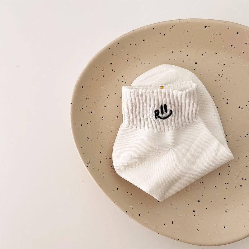 Socks Embroidered Smiley Face Boat Socks Trend Short Tube Solid Color Cotton Socks Versatile Student White Socks