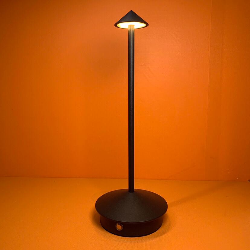 

Креативная обеденная сенсорная светодиодная настольная лампа для гостиничного бара Coffee Pina pro, перезаряжаемая настольная лампа Lampada Da Tavolo, декоративная настольная лампа changeable