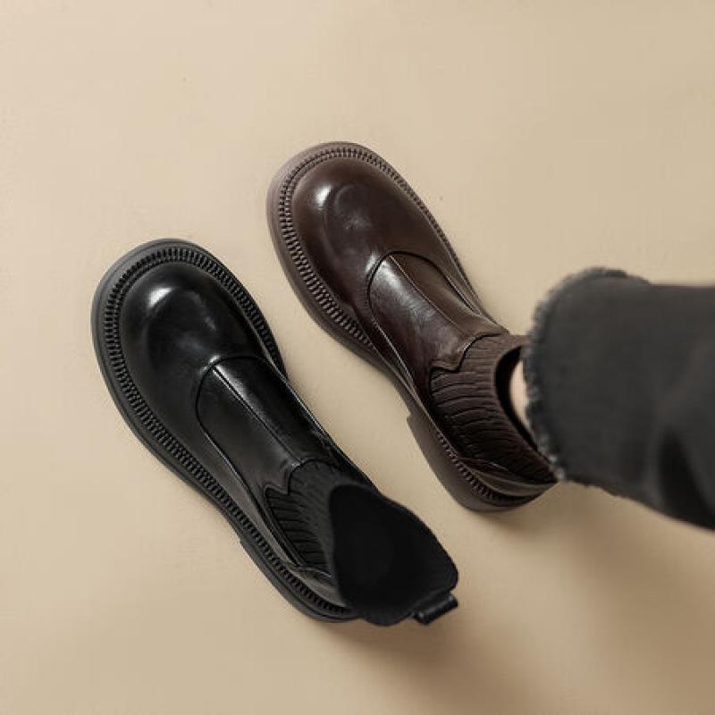Autumn and Winter Thick-soled Non-slip Martin Boots Comfortable Large-size Women's Boots Sleeve Solid Color Round Head Korean Version Square and Medi