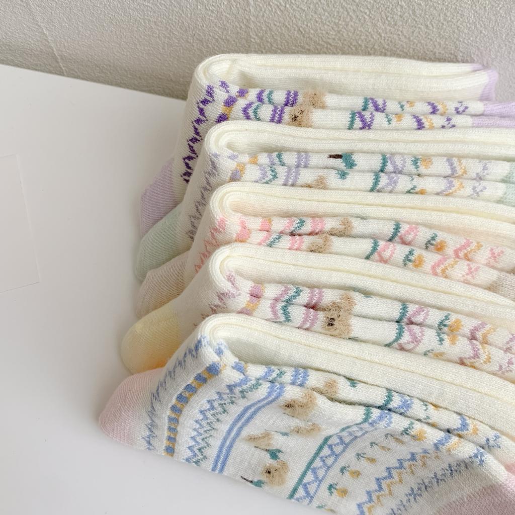 Candy-Colored Socks For Girls, Gentle And Sweet Tube Socks In The Wind, Sweat-Absorbing And Breathable, Simple Commuter Cotton Socks