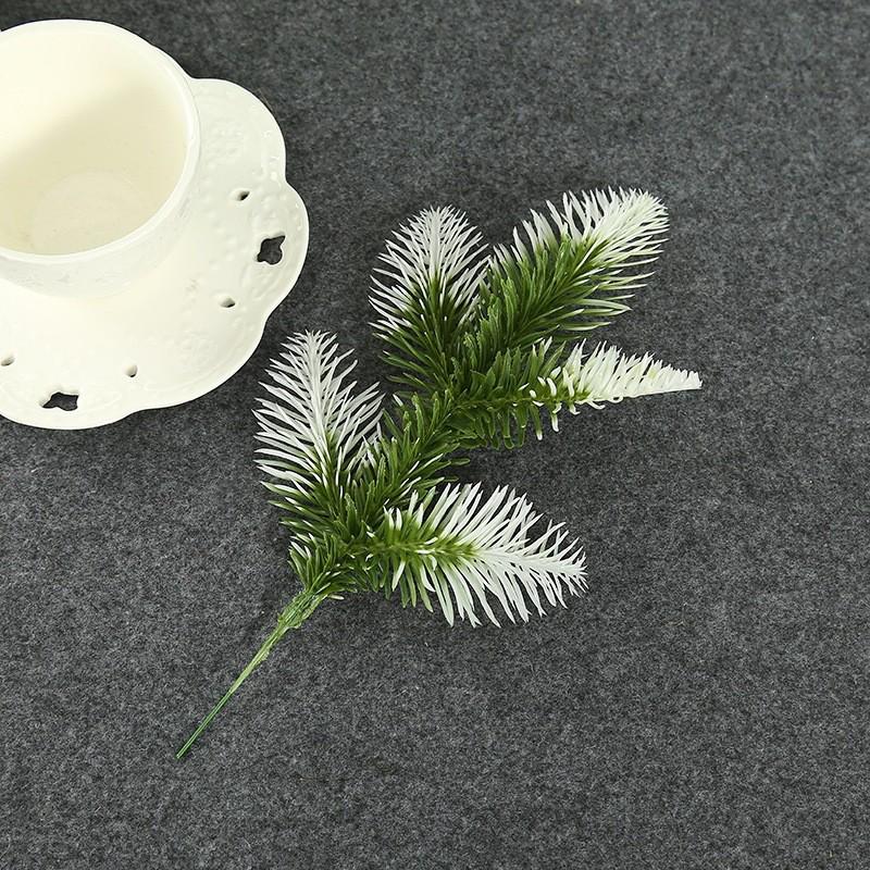 Handmade Christmas Pine Needle Sprigs & Branches for DIY Wreaths & Cake Decorations