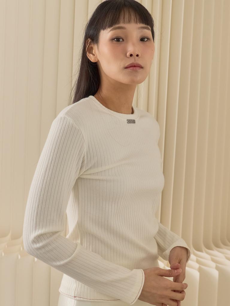SORRY, TOO MUCH LOVE Fine Rib Long Sleeve Top_Ivory