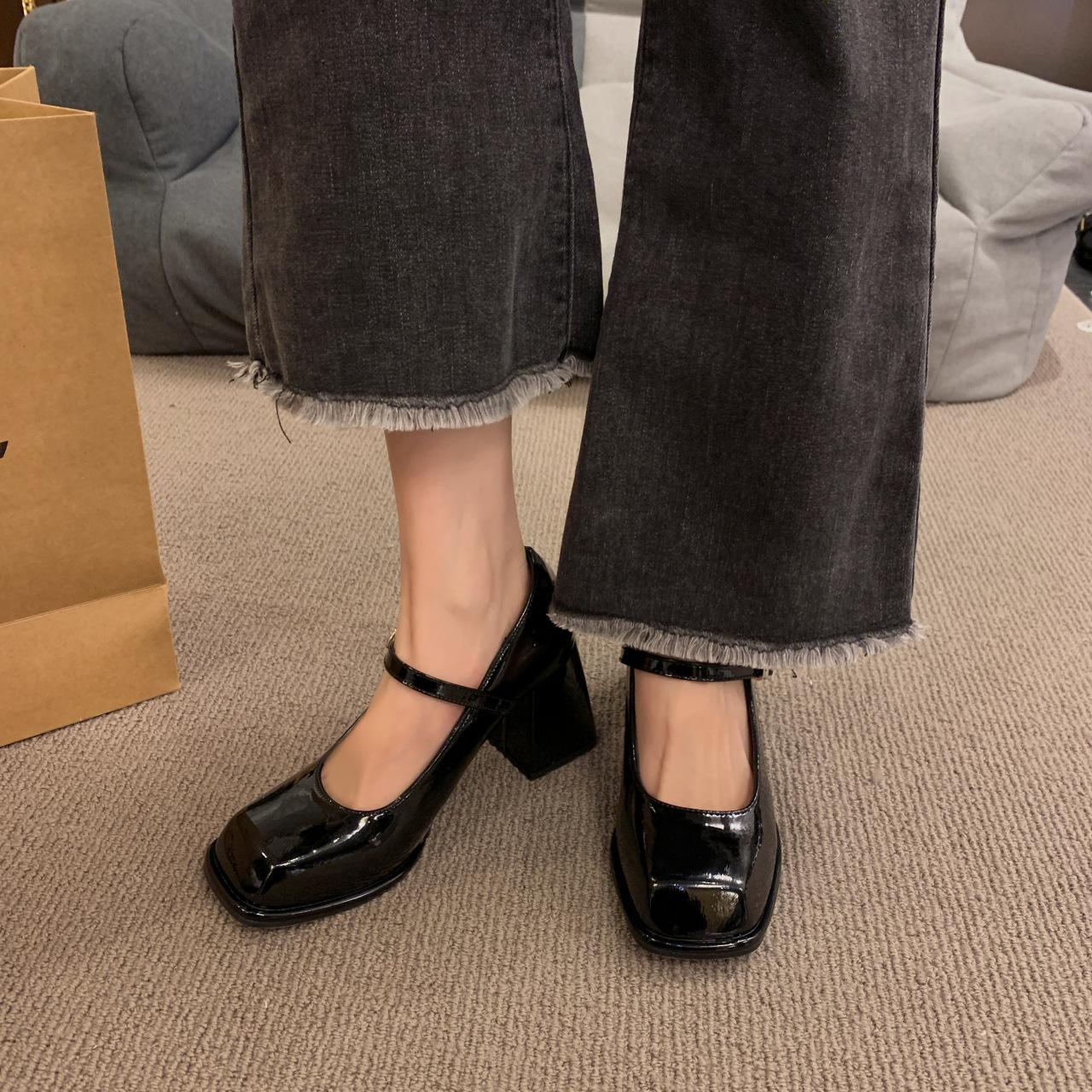 

Туфли Мэри Джейн ~ женские Туфли Мэри Джейн Новые маленькие кожаные туфли Женские туфли на толстом каблуке Туфли на высоком каблуке для женщин 39