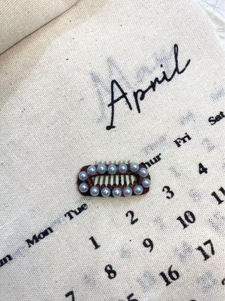 Entzückende einfarbige Haarspangen für Haustiere - Haarspangen und Kopfschmuck für Bichon & Teddy