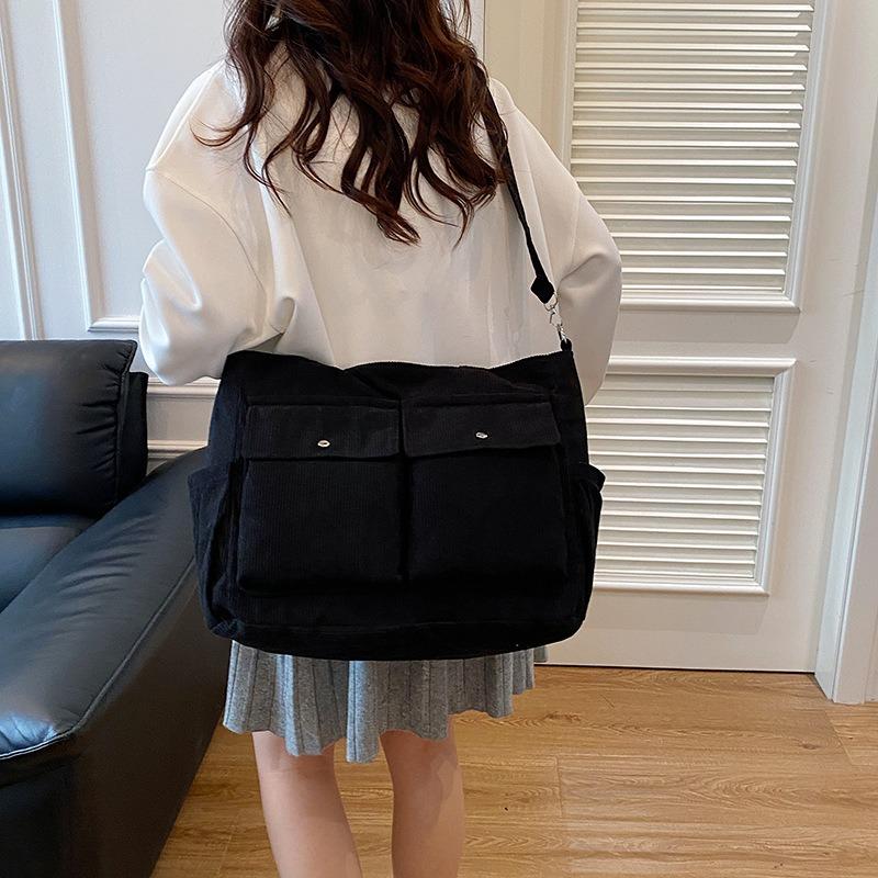 Fashion Commuter Velvet Bag Solid Color Shoulder Tote Bag Women's Casual Versatile Simple Messenger Bag Student Armpit Bag
