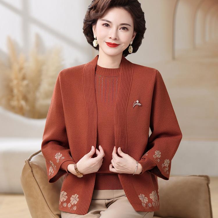 New Mother Autumn Knitted Two-piece Set Middle-aged and Elderly Women Autumn and Winter Sweaters Fashionable and Fashionable Suit Cardigan Jacket