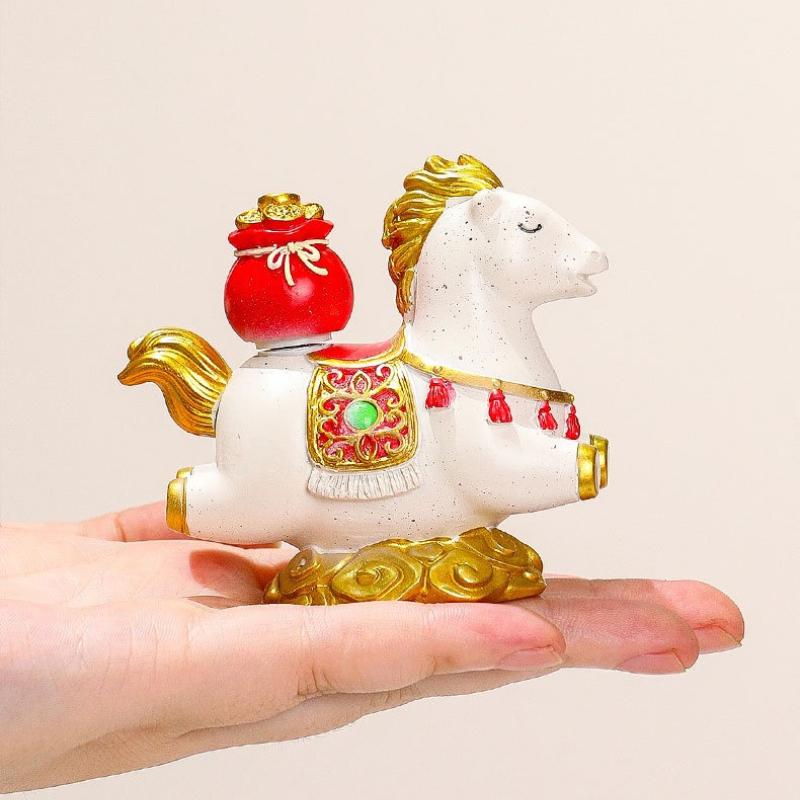 1 Peça Mascote do Ano do Cavalo Guochao Cavalo Ornamento para Decoração de Casa Ornamento para Mesa de Escritório Presentes Criativos Companheiro Cavalo do Zodíaco
