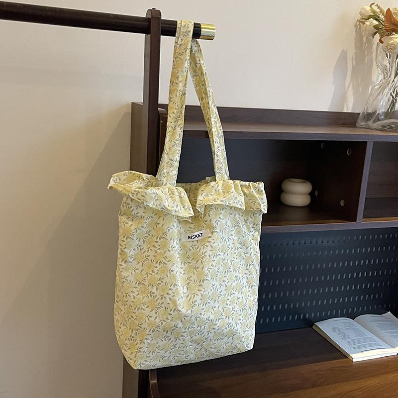 

Casual large-capacity cloth bag women s new lightweight and versatile commuter shoulder bag college student tote bag