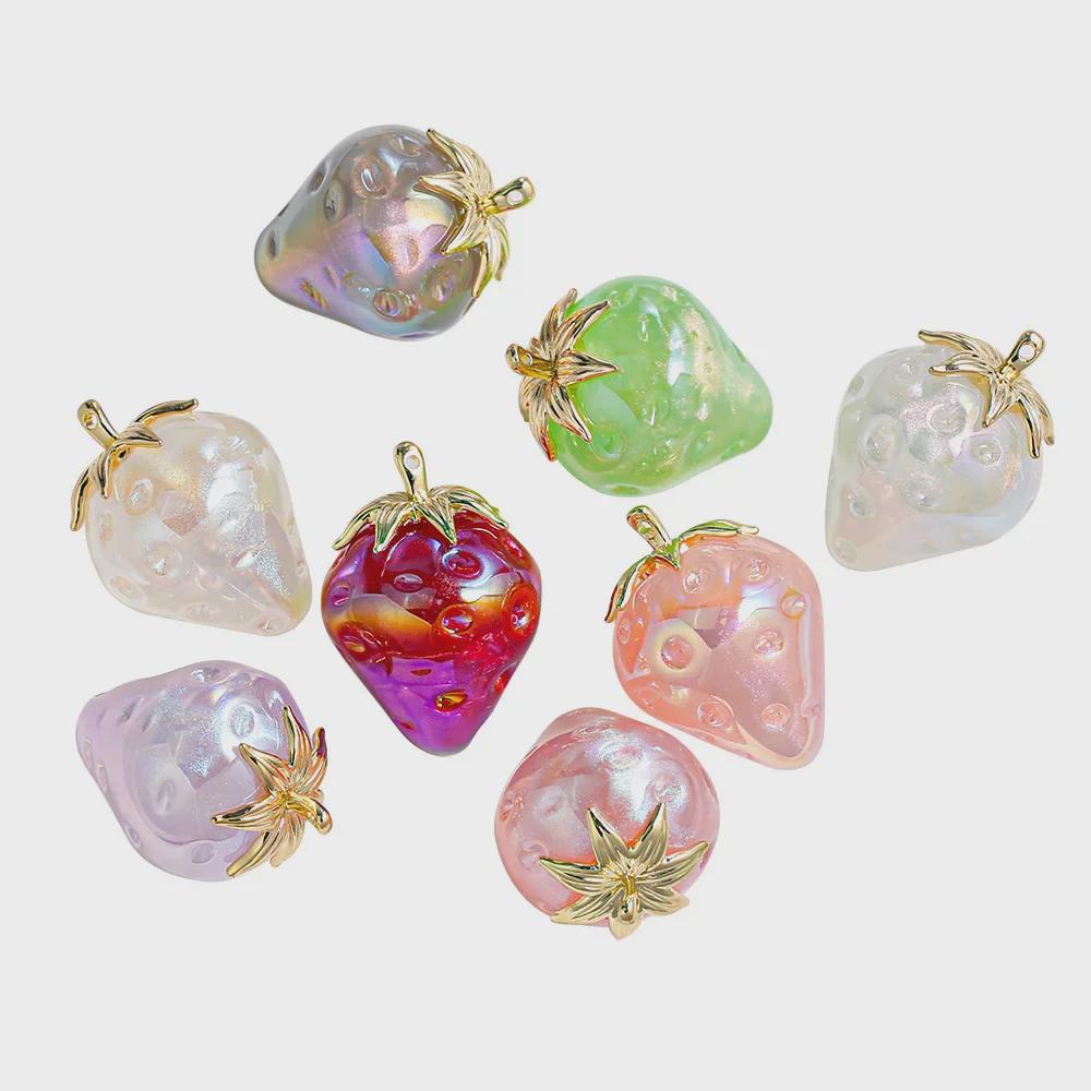 Heidi's Jahodový Přívěsek z Slitinové Pryskyřice Šperky & Příslušenství na Klíče