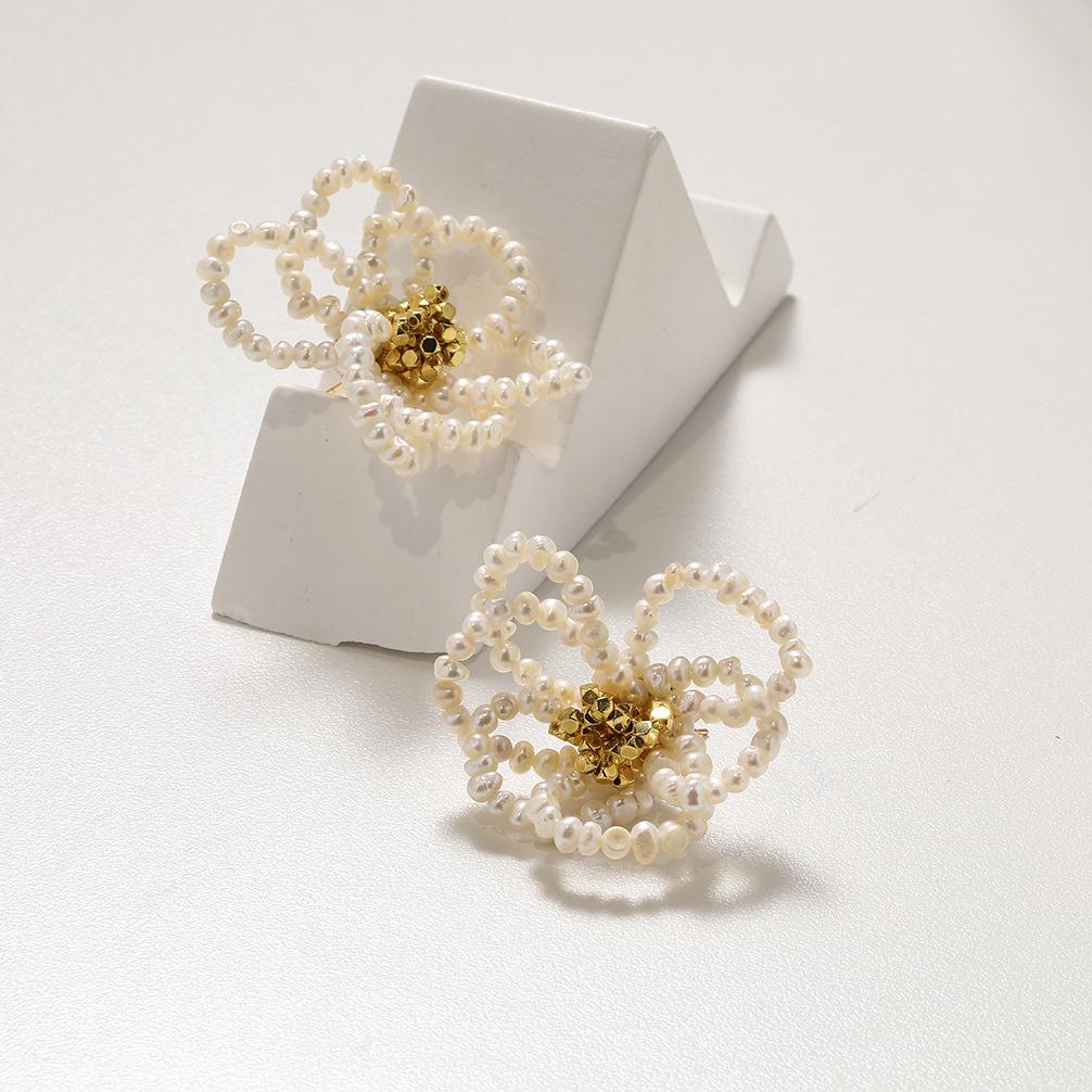 Korean sweet natural freshwater pearl stud earrings female French fringed big flower niche design super fairy earrings fashion