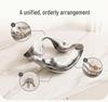 Elegant Twisted Metal Jewelry Display Tray - Streamlined Design for Exhibitions