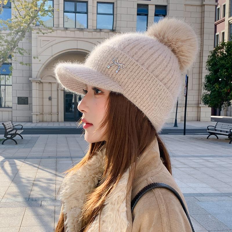 Winter New Duck Tongue Wool Hat Women's Thickened Warm Ear Protection Hairball Knitted Hat Cycling Cold Hat