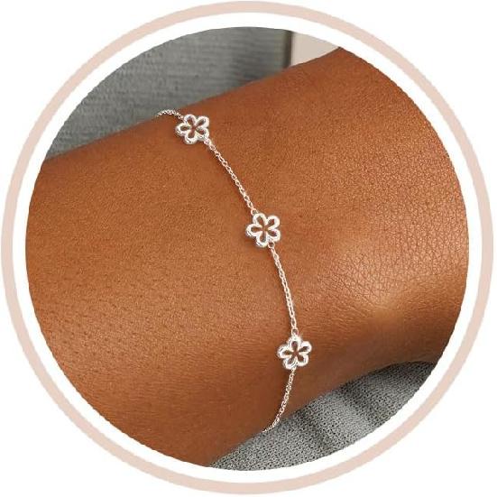 Delicati Braccialetti Argento Oro per Donne alla Moda Non Macchiabili Placcati Oro 14K Carino Braccialetto Quadrifoglio Impilabile Margherita Zirconia Cubica Diamante Braccialetto Charm