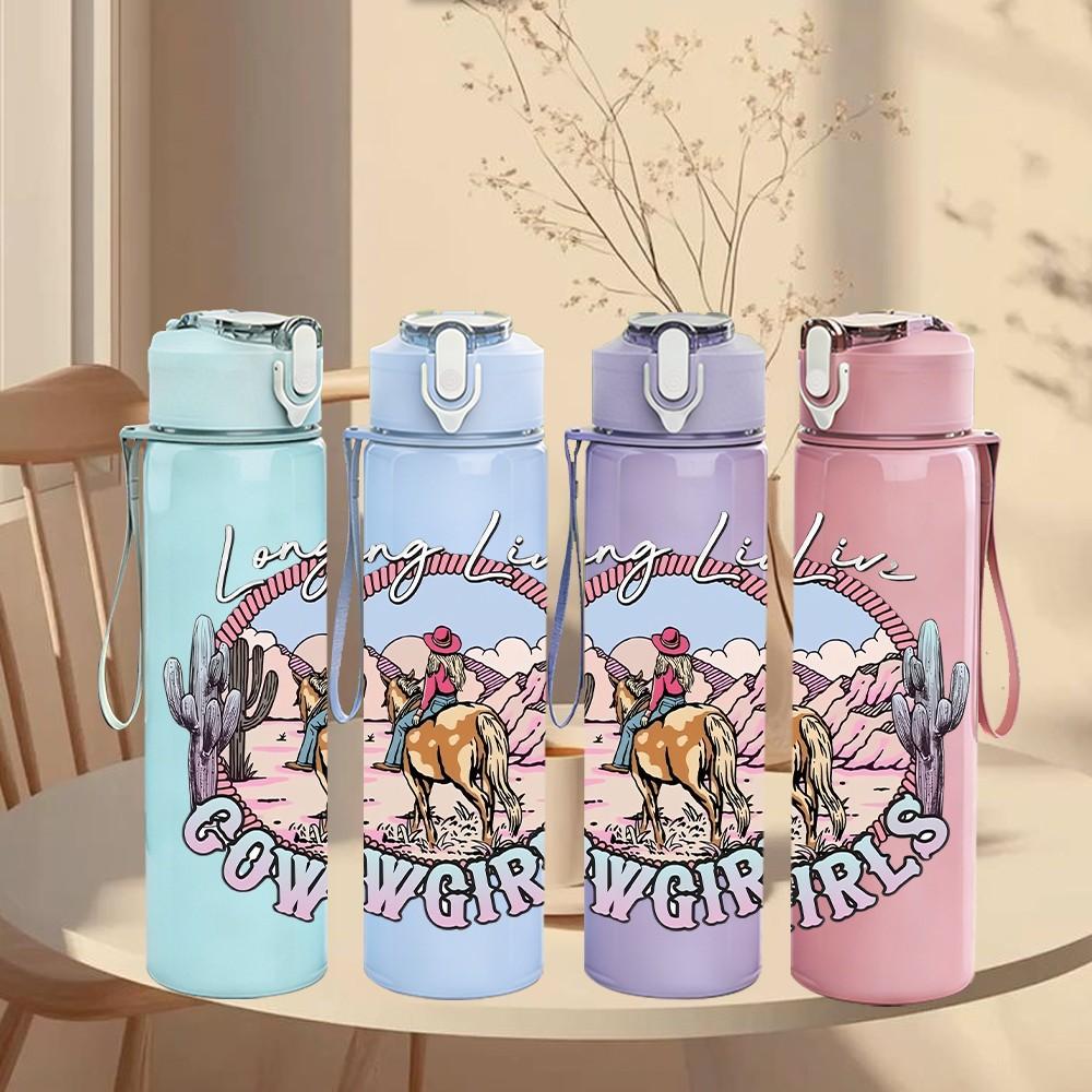 1PC Cowboy Circular Badge Vintage Pattern 750ml Color Plastic Sports Water Bottle Leakproof Flip Straw Lid Suitable for Sports Office Home Use