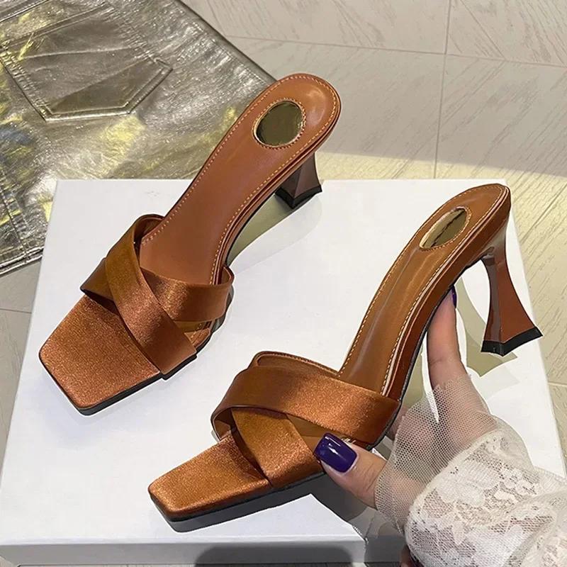 Fashion Fashion Cross Tied Design Brand Slippers Women High Quality Satin Square Toe Slide Sandals Elegant Woman Heels Zapatos De Mujer