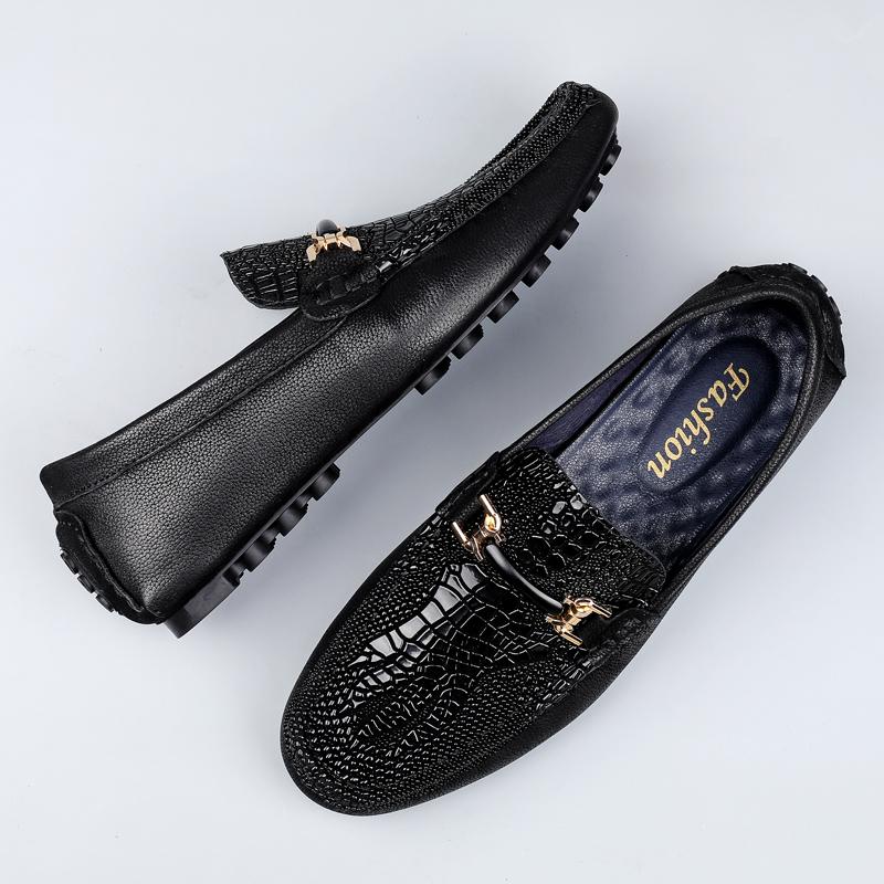 Men shoes High Quality Loafers Light Mens Casual shoes Crocodile Pattern Moccasins Genuine Leather Mens footwear Zapatos Hombre
