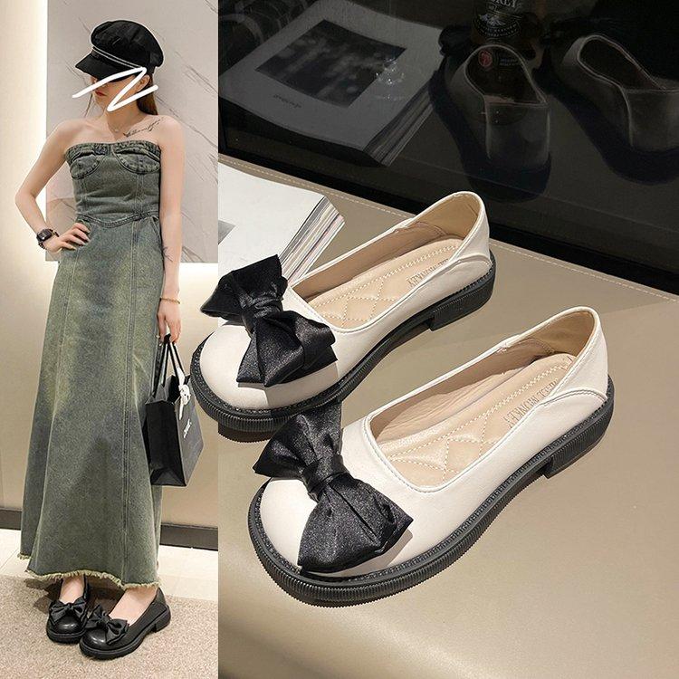 Xiaoxiangfeng bow single shoes women's 2025 explosion low-heeled work professional single shoes gentle evening wind small leather shoes women