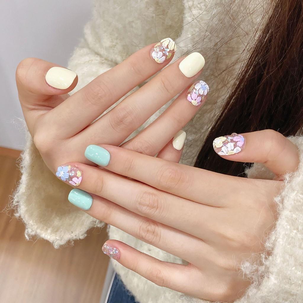 100% HANDMADE Short Round Fake Nail With Glue Dopamine Mint Mambo Butterfly Ice Cream Short Acrylic Press on Artificial Fake nails Reusable Nails
