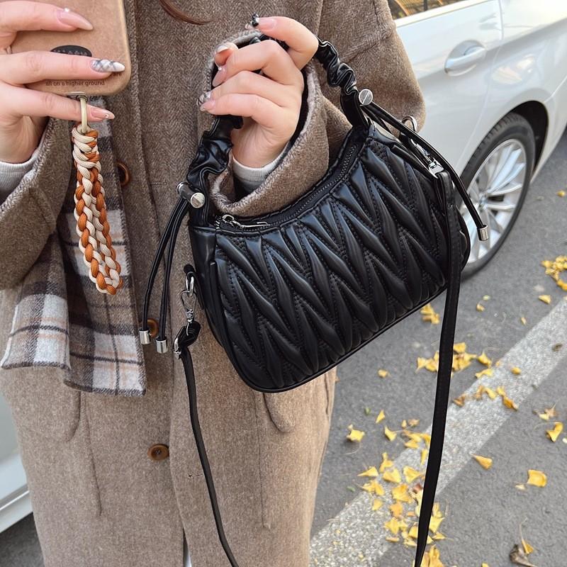 Ielgy Retro Diamond Crossbody Bag Ladies Pleated Portable Dumpling Bag