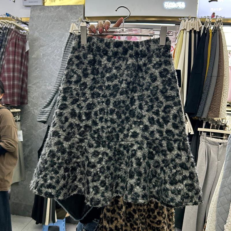 Retro Leopard Print Thick Wool Fishtail Midi Skirt - Versatile Autumn/Winter Design M чёрный