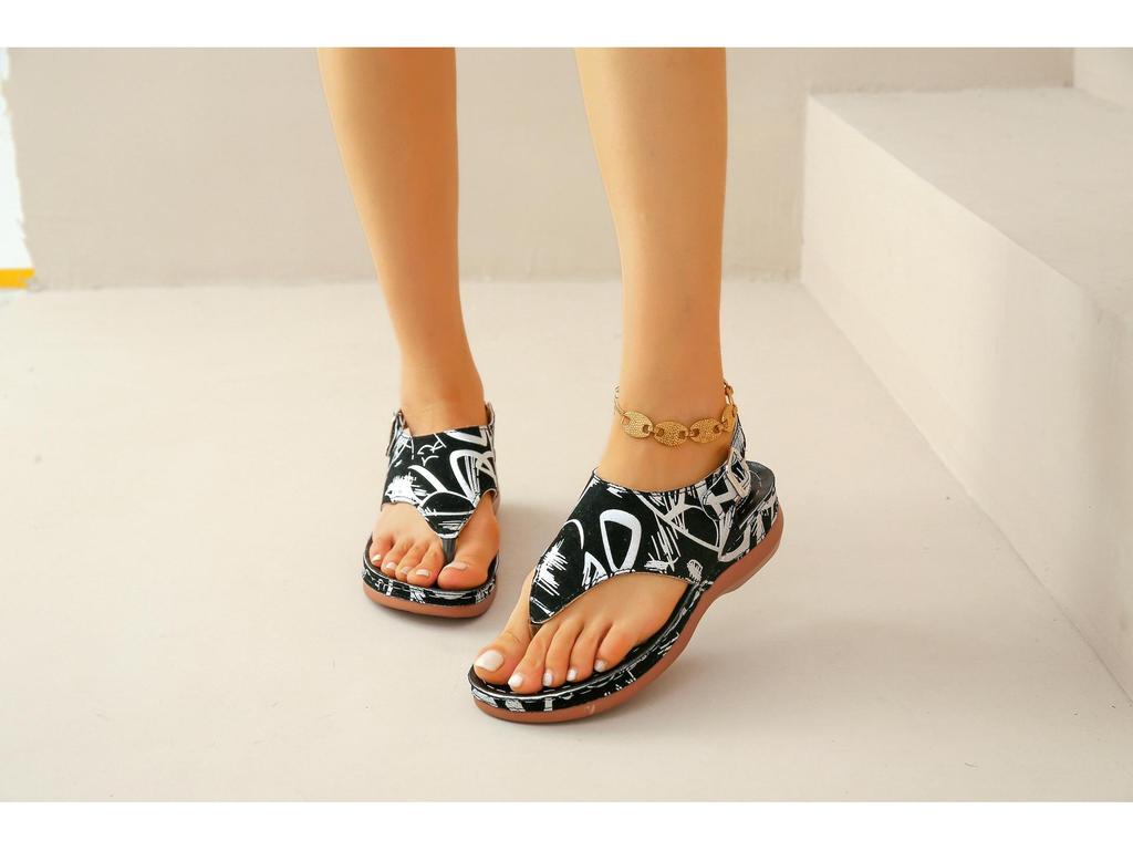 2024 Ethnic Style Plus Size Embroidered Floral Wedge Sandals with Back Strap for Women