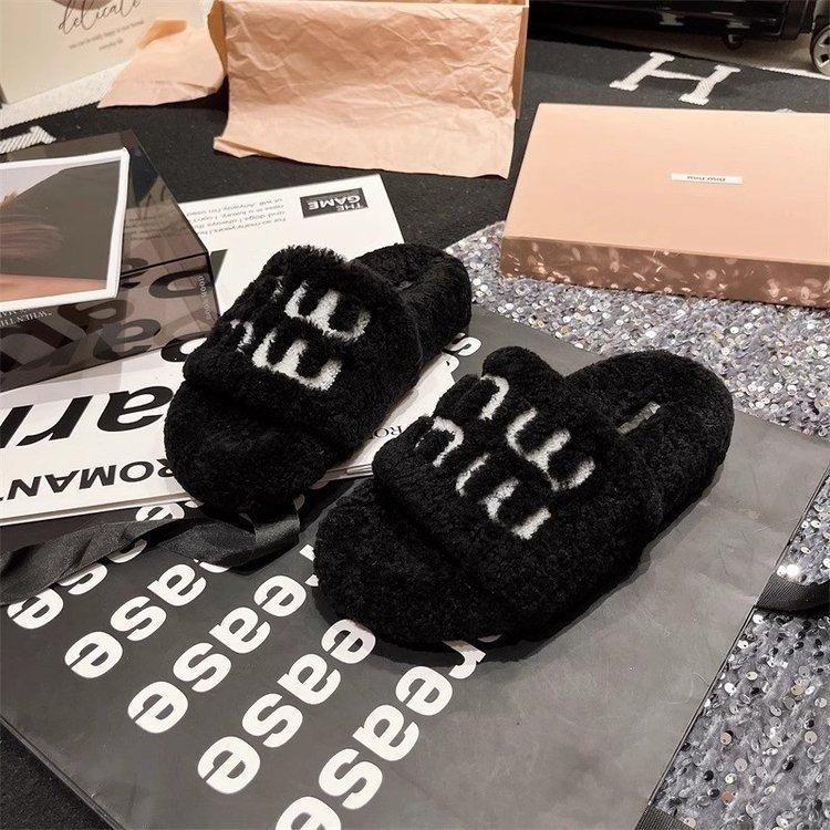 European products in the autumn and winter of 2025, new alphabet lamb wool shoes, slippers, sandals, platform shoes, women's shoes