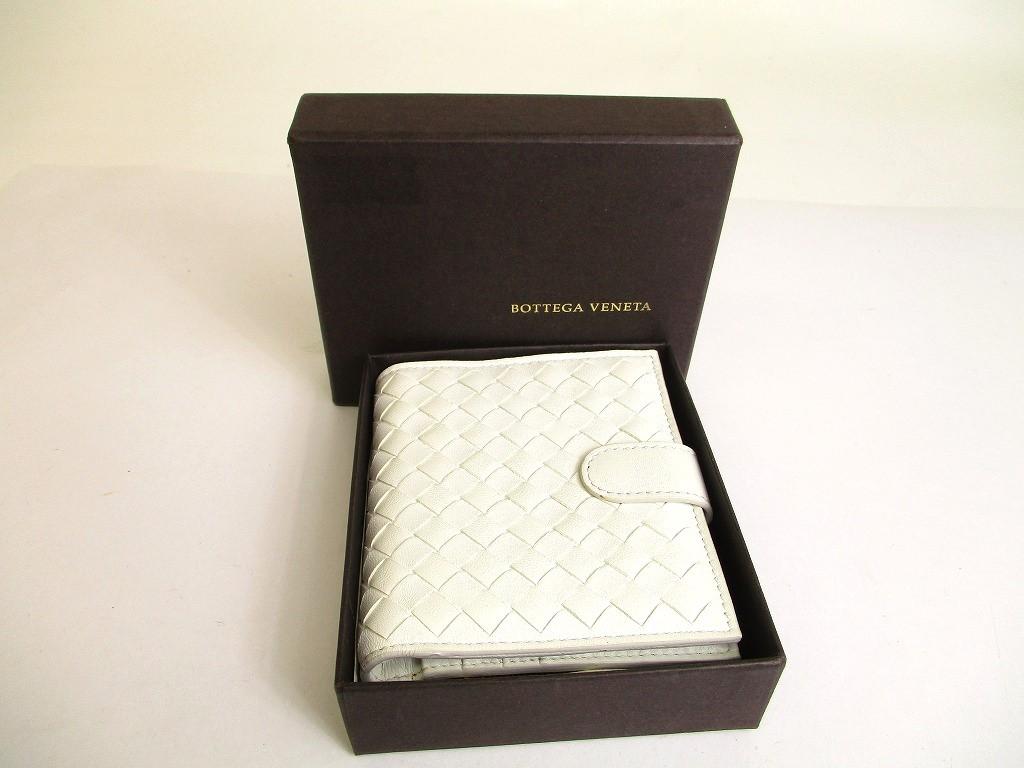 Authentic BOTTEGA VENETA Intrecciato White Leather Bifold Wallet Compact Wallet #9692  Refurbished