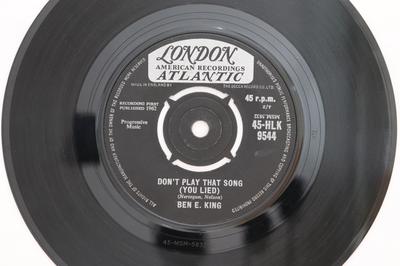7-Zoll-Schallplatte BEN E. KING - Spiel diesen Song nicht (Du hast gelogen) 45HLK9544 London Records 1962 UK Soul/Funk Gebraucht
