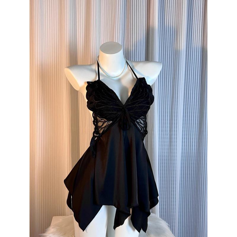 Nachthemd im Schmetterlingsstil mit Rückenfreiem Design und Brustpolstern - Pure Desire Hauspyjama