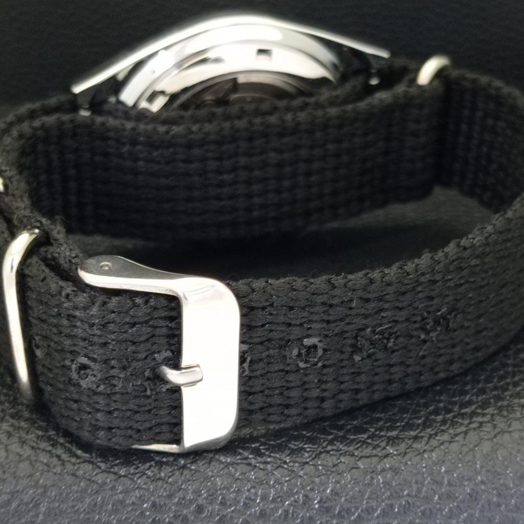 MENS VINTAGE REFURBISHED SEIKO 5 AUTOMATIC JAPAN BLACK DIAL WATCH A440545-4 Sk-a440545