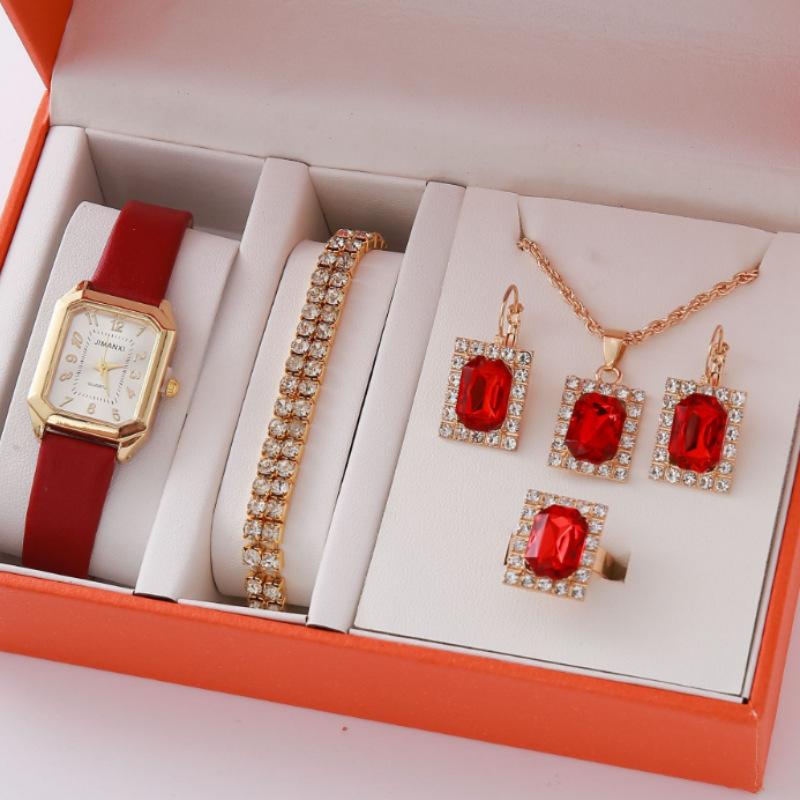 New Casual Fashion Leather Ladies Business Square Luxury Quartz Watch Korean Version Rhinestone Jewelry Set
