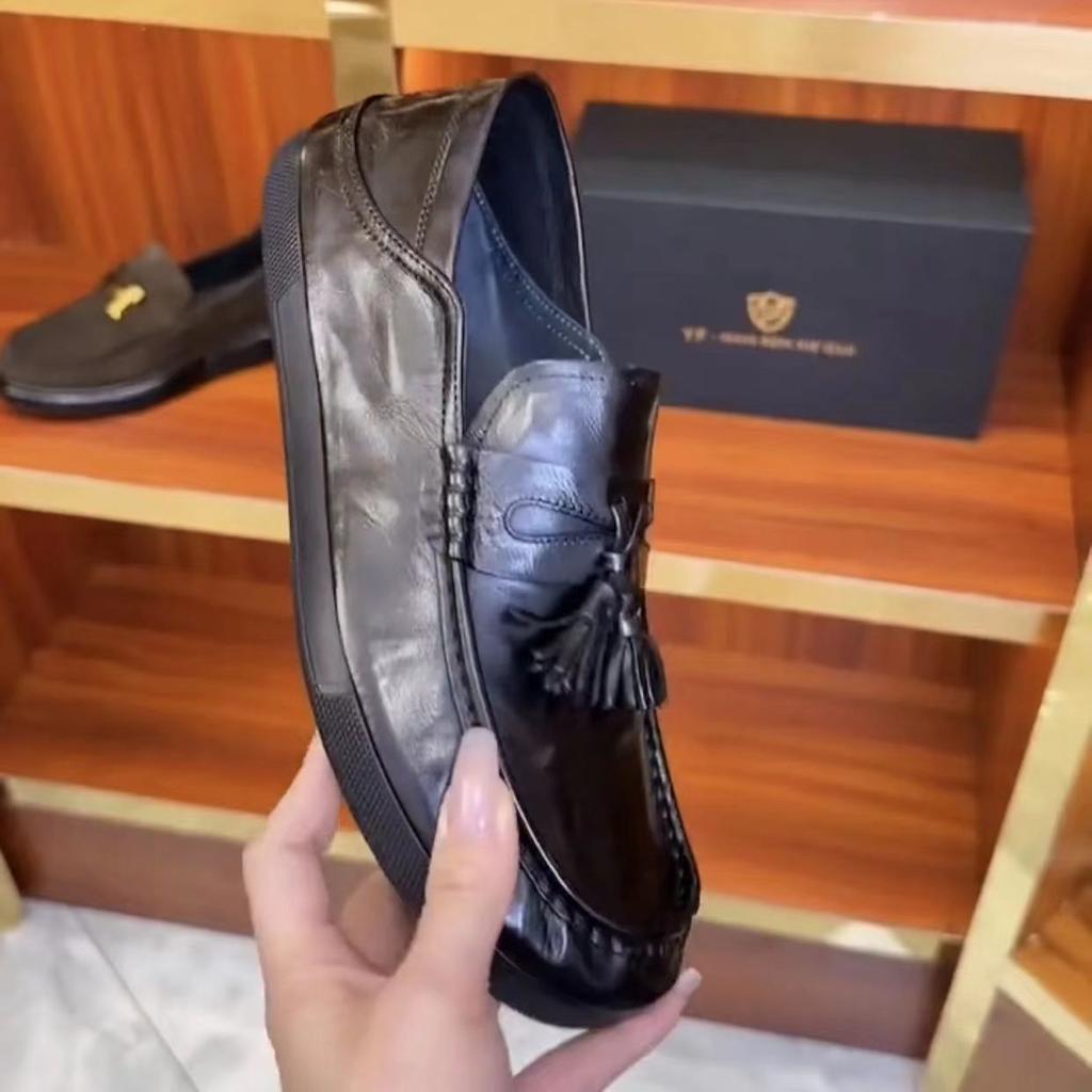 European New Shoes for Men Genuine Leather Casual Shoes Tassels Flat Leisure Driving Shoes Comfortable Slip-on Loafers