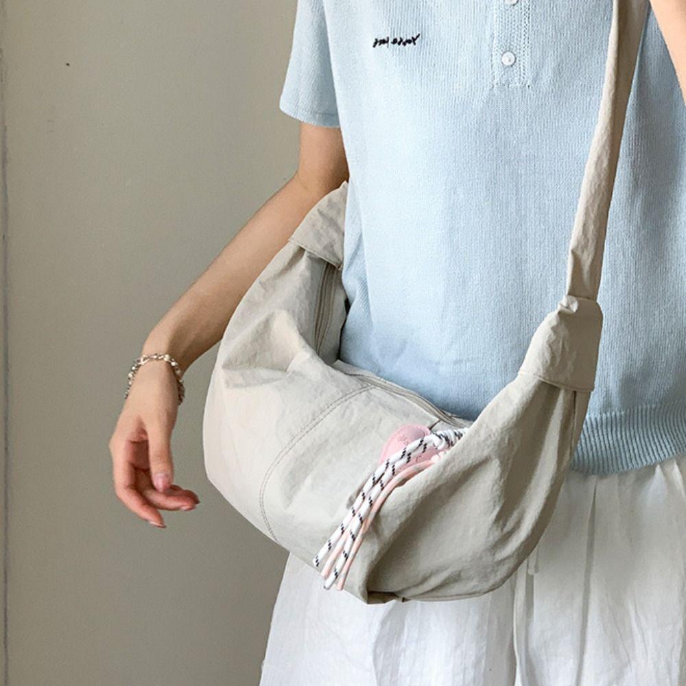 

Large Capacity Casual Crossbody Bag Japanese Style Sports Shoulder Bag Nylon Dumpling Bag Girls жовтий