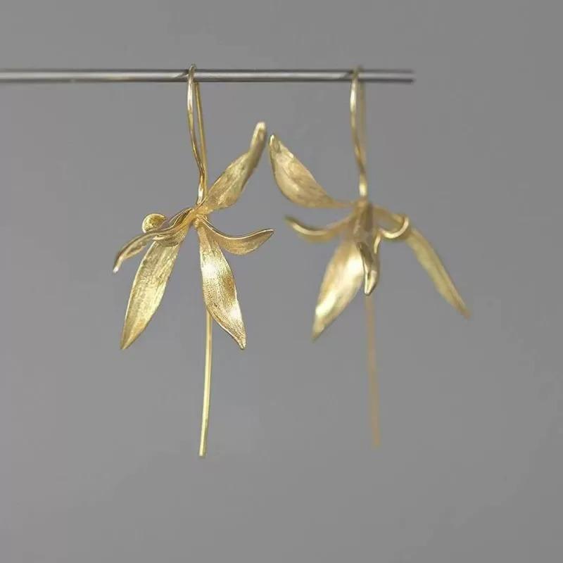 New Vintage Iris Flower High-end Drop Earrings Hook for Women Girls New Fashion Trendy Jewelry Party Wedding Charm Earrings Gift