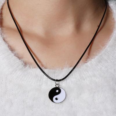 Milovníci módy Náhrdelník s príveskom Yin Yang Náhrdelník pre pár Sestra Priateľstvo Šperky Darček