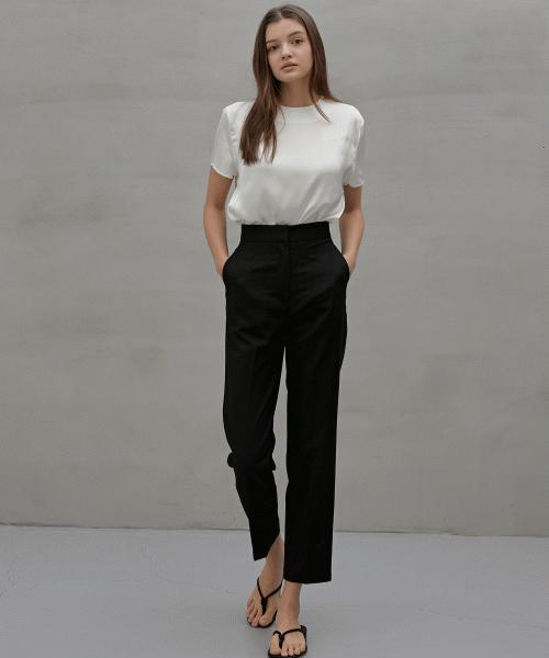 Rank 5 [Kale] Satin Blouse_White